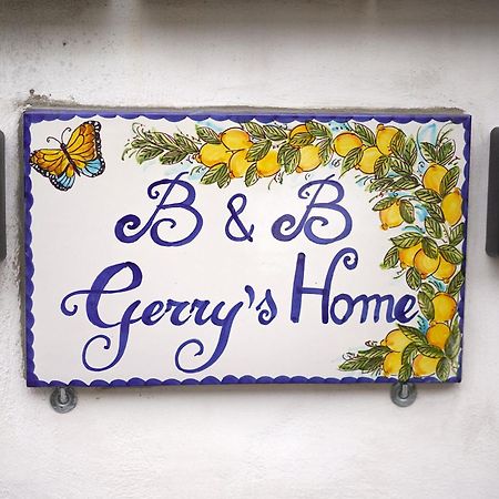 B&B Gerry 'S Home Amalfi Coast Vietri sul Mare Exterior photo